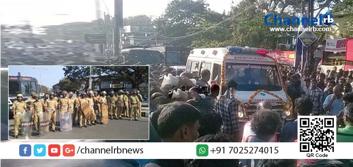 You are currently viewing സന്തോഷ് വധം: കലോത്സവ വേദിക്കു മുന്നിലൂടെ വിലാപയാത്ര കടന്നുപോയി.