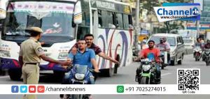 Read more about the article ഇരുചക്രവാഹനങ്ങളുടെ പിന്‍സീറ്റ് യാത്രികര്‍ക്കും ഹെല്‍മെറ്റ് നിര്‍ബന്ധം.