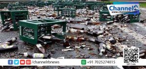 Read more about the article കണ്ണൂരില്‍ ലോറി മറിഞ്ഞു; അപകടമറിഞ്ഞെത്തിയവര്‍ ആദ്യം ഞെട്ടി, പിന്നീട് സന്തോഷിച്ചു..!