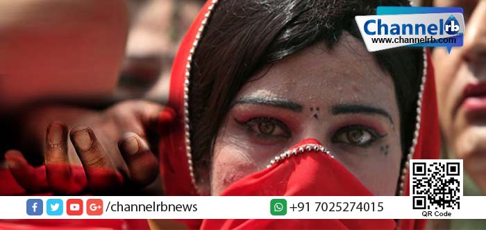 You are currently viewing സ്വവര്‍ഗ ലൈംഗീകത ആരോപിച്ച് പോലീസ് ട്രാന്‍സ്‌ജെന്‍ഡേര്‍സിനെ ചാക്കില്‍ക്കെട്ടി തല്ലിക്കൊന്നു.