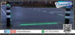 Read more about the article മൊബൈല്‍ വിളിക്കാരെ മര്യാദയ്ക്ക് നടത്തിക്കാന്‍ റോഡിനടിയില്‍ നിന്ന് ദീപങ്ങള്‍ തെളിയും.