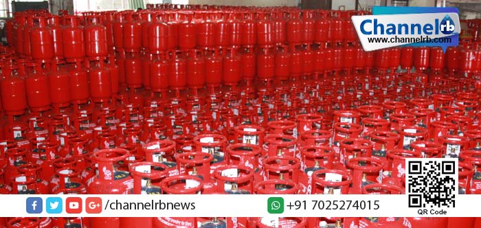 You are currently viewing സബ്‌സിഡിയുള്ള പാചകവാതക സിലിണ്ടറിന് വില കുറച്ചു, സബ്‌സിഡിയുള്ളതിന് വിലകൂടും.