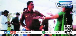 Read more about the article സ്ഥലകാല ബോധമില്ലാതെ ജയില്‍  അങ്കണത്തില്‍ യുവതിക്കൊപ്പം ന്യത്തമാടിയ  ജയില്‍ വാര്‍ഡന് സസ്‌പെന്‍ഷന്‍.