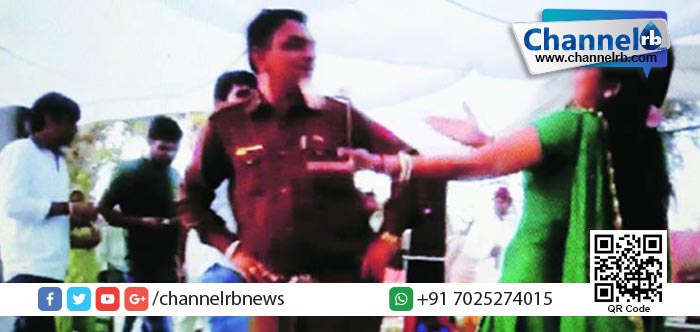 You are currently viewing സ്ഥലകാല ബോധമില്ലാതെ ജയില്‍  അങ്കണത്തില്‍ യുവതിക്കൊപ്പം ന്യത്തമാടിയ  ജയില്‍ വാര്‍ഡന് സസ്‌പെന്‍ഷന്‍.