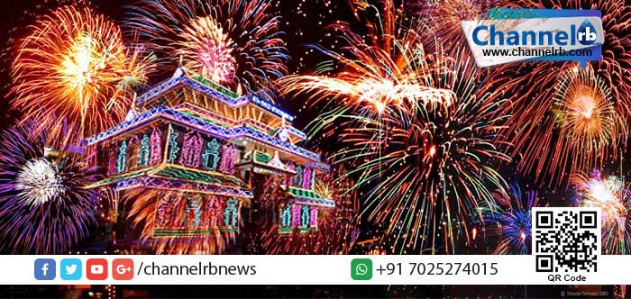 You are currently viewing വെടിക്കെട്ട് തടയുന്നത് ശിവകാശി ലോബി: വലിയ വെടിക്കെട്ടിന് അനുമതിയില്ലെങ്കില്‍ പൂരം ചടങ്ങുകള്‍ മാത്രമാക്കും; പാറേമേക്കാവ് ദേവസ്വം.