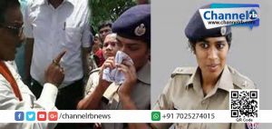 Read more about the article യു.പി യിലെ ബി.ജെ.പി എം.എൽ.എ ഉന്നത പോലീസ് ഉദ്യോഗസ്ഥയോട് കാണിച്ച ക്രൂരത; സഹികെട്ട വനിതാ ഓഫീസർ പൊട്ടിക്കരഞ്ഞു.