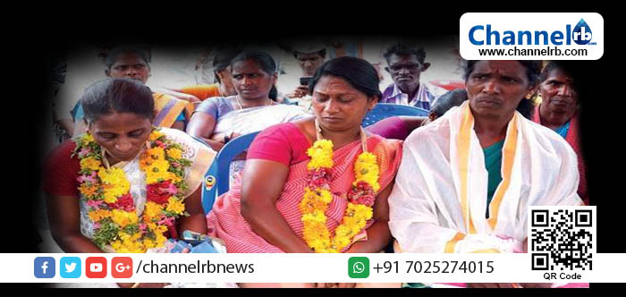 Read more about the article മൂന്നാറില്‍ പൊമ്പിളൈ ഒരുമൈ നടത്തി വന്ന സമരം അവസാനിപ്പിച്ചു: ജൂണ്‍ 9 മുതല്‍ ഭൂസമരമെന്ന് പ്രവര്‍ത്തകര്‍.