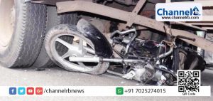 Read more about the article മലപ്പുറത്ത് ടൂറിസ്റ്റ് ബസ് ബൈക്കിലിടിച്ച് യുവാക്കള്‍ മരിച്ചു.