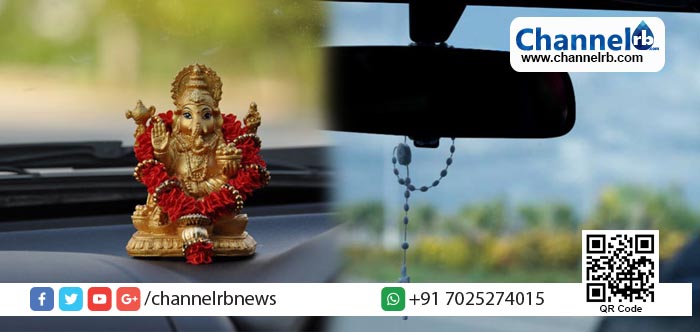 You are currently viewing കാര്‍ ഡാഷ്‌ബോര്‍ഡുകളില്‍ പതിപ്പിക്കുന്ന മത ചിഹ്നങ്ങള്‍ക്ക് നിരോധനം.