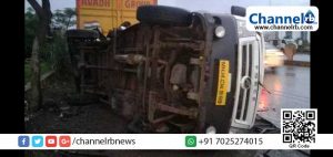 Read more about the article വിവാഹ സംഘം സഞ്ചരിച്ച ടെമ്പോ ട്രാവലർ അപകടത്തിൽ പെട്ട് ഏഴ് മരണം; ഒന്‍പത് പേര്‍ക്ക് പരിക്കേറ്റു, അപകടം വരുത്തിയത് തെറ്റായ ദിശയില്‍ വന്ന ടാങ്കര്‍ ലോറി.