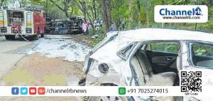 Read more about the article ജീവനേക്കാള്‍ വലുതാണോ മദ്യം? ബിയര്‍ കയറ്റിവന്ന ലോറി കാറുമായി കൂട്ടിയിടിച്ചു, പരിക്കേറ്റവരെ ആശുപത്രിയിലെത്തിക്കുന്നതിന് പകരം ഓടിക്കൂടിയവര്‍ ബിയര്‍ കടത്തി