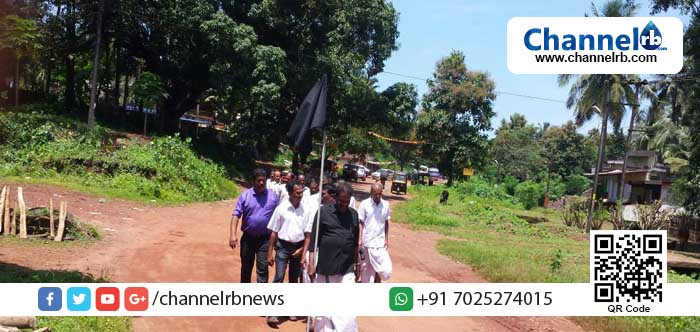 You are currently viewing പെട്രോളിയം ഉല്‍പ്പന്നങ്ങളുടെ വിലവര്‍ദ്ധന: ബസ് ഓപ്പറേറ്റേര്‍സ് ഫെഡറേഷന്‍ ജില്ലാ കമ്മിറ്റി കരിദിനം ആചരിച്ചു