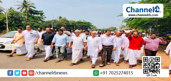 Read more about the article ചെമ്പിരിക്ക ഖാസി വധം: കുറ്റവാളികളെ കണ്ടെത്തേണ്ടത് നാടിന്റെ ആവശ്യം; പ്രതിഷേധവുമായി മേൽപ്പറമ്പമുസ്ലിം ജമാഅത്ത് കമ്മിറ്റിയും