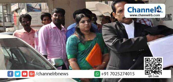 Read more about the article ഉമ്മന്‍ചാണ്ടിയുടെ രാഷ്ട്രീയ ഭാവി തന്റെ വിഷയമല്ല; വൈകിയെങ്കിലും നീതി കിട്ടി; തെറ്റ് ചെയ്തവര്‍ ശിക്ഷിക്കപ്പെടണമെന്ന് സരിത