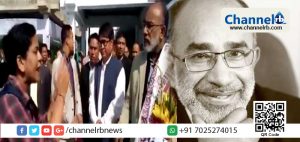 Read more about the article ബന്ധു മരിച്ച ദുഃഖത്തിൽ സംസ്കാര ചടങ്ങിന് പോകാൻ യാത്രയ്‌ക്കെത്തിയ വനിതാ ഡോക്ടറുടെ യാത്ര മുടങ്ങി; ചിരിച്ചുകൊണ്ട് അവരെ ശാന്തയാക്കാന്‍ ശ്രമിച്ച കണ്ണന്താനത്തിന് ട്രോള്‍ പെരുമഴ