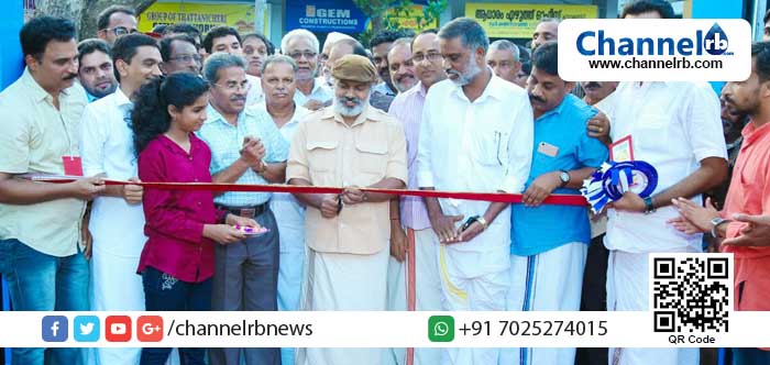 Read more about the article ടൗണിന് ഉത്സവഛായ പകര്‍ന്ന് തൃക്കരിപ്പൂര്‍ മഹോത്സവത്തിന് തിരിതെളിഞ്ഞു