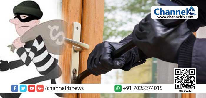 You are currently viewing വീട്ടുകാര്‍ സ്ഥലത്തില്ലന്ന് ഉറപ്പിച്ച ശേഷമാണവര്‍ വീട് കുത്തിത്തുറന്നത്; മോഷണം പോയത് ബാങ്ക് ലോക്കറില്‍നിന്ന് എടുത്ത് വീട്ടില്‍ സൂക്ഷിച്ച 100 പവന്‍ സ്വര്‍ണാഭരണങ്ങളും ഒരു ലക്ഷത്തോളം രൂപയും