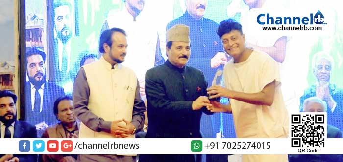 You are currently viewing ക്യാപ്റ്റന്‍ കൃഷ്ണന്‍നായര്‍ മൊമ്മോറിയല്‍ അവാര്‍ഡ് ചെമ്മണൂര്‍ ഇന്റര്‍നാഷണല്‍ ഗ്രൂപ്പ് ചെയര്‍മാന്‍ ഡോ. ബോബി ചെമ്മണൂരിന് സമ്മാനിച്ചു