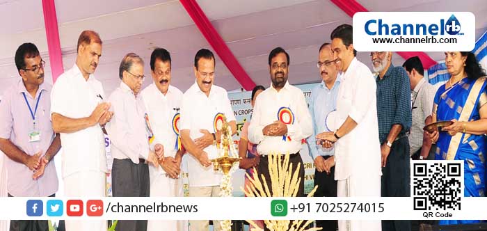 You are currently viewing കാസര്‍കോട് സി.പി.സി.ആര്‍.ഐ രജതജൂബിലി ആഘോഷത്തിന്റെ ഭാഗമായുള്ള കര്‍ഷക സമ്മേളനത്തിന് തുടക്കമായി