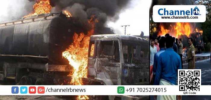 You are currently viewing കണ്ണൂരില്‍ ഓടിക്കൊണ്ടിരുന്ന ലോറിക്കു തീപിടിച്ചു; ഡ്രൈവര്‍ ഇറങ്ങിയോടിയതിനാല്‍ ആളപായമുണ്ടായില്ല