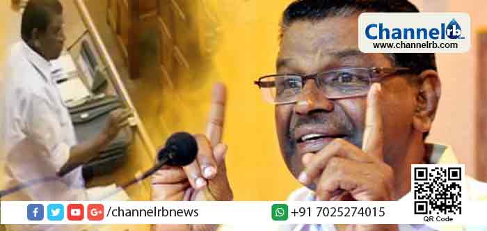 You are currently viewing ഗ്രനേഡുമായി തിരുവഞ്ചൂര്‍ രാധാകൃഷ്ണന്‍ നിയമസഭയില്‍; തിരുവഞ്ചൂരിന്‍റെ നടപടി അതീവ ഗൗരവമുള്ളതെന്ന് മുഖ്യമന്ത്രി; ബഹളത്തില്‍ മുങ്ങി സഭ