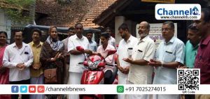 Read more about the article കാസര്‍കോട് ബ്ലോക്ക് പഞ്ചായത്ത് പരിധിയിലെ 10 ഭിന്നശേഷിയുള്ളവര്‍ക്ക് സ്‌കൂട്ടറുകള്‍ വിതരണം ചെയ്തു