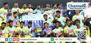 Read more about the article കേരള ഫുട്‌ബോളിന്‍റെ ഉയര്‍ത്തെഴുന്നേല്‍പ്പ്; 13 വര്‍ഷത്തെ കാത്തിരിപ്പിന് ശേഷം സന്തോഷ്‌ ട്രോഫി കേരളത്തിന്‌ സ്വന്തമായ മത്സരവഴികളിലൂടെ ഒരു യാത്ര