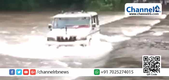 You are currently viewing കേരള പോലിസിന് ഒരു ബിഗ് സല്യൂട്ട്; മുഹൂര്‍ത്തതിന് മുമ്പ് വിവാഹ വേദിയിലെത്താനാവാത്തതിനെ തുടര്‍ന്ന് വധുവിനുവേണ്ടി പോലിസ് ഏറ്റെടുത്തത് സാഹസീക ദൗത്യം; മലവെള്ള പാച്ചലിലൂടെ പോലിസ് നടത്തിയ രക്ഷാപ്രവര്‍ത്തനത്തിന് സോഷ്യല്‍ മീഡിയിയില്‍ കയ്യടി