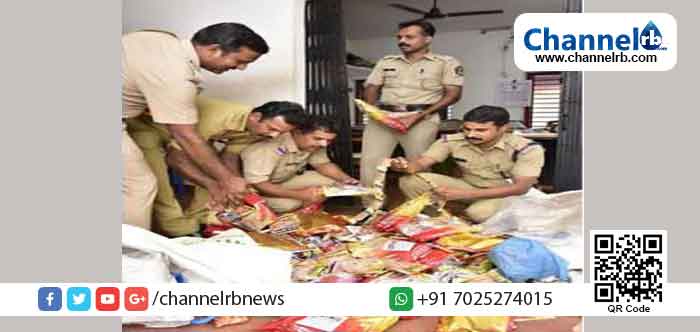 You are currently viewing മിന്നല്‍ പരിശോധനയില്‍ പോലിസ് പിടികൂടിയത് അരലക്ഷം രൂപയുടെ ലഹരി ഉല്‍പന്നങ്ങള്‍; പുകയില വിരുദ്ധ ദിനത്തില്‍ നടത്തിയ റെയ്ഡില്‍ കുടുങ്ങിയത് പൊതുസ്ഥലത്തുവച്ച് പുകവലിച്ചവരും