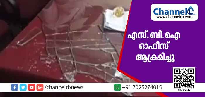 You are currently viewing സെക്രട്ടറിയേറ്റിന് മുന്നിലെ ഓഫീസിനും രക്ഷയില്ല; സമരാനുകൂലികൾ ഓഫീസിൽ കയറി മാനേജരുടെ മുറി അടിച്ചു തകർത്തു