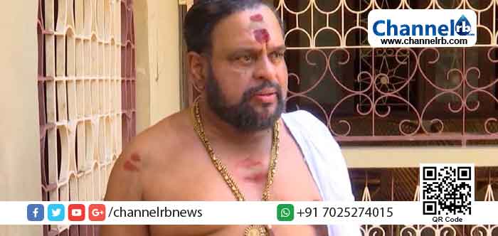 Read more about the article ‘അമ്മ അറിയാതെ ബാങ്ക് അക്കൗണ്ടില്‍ പണം പിന്‍വലിച്ചു; ശബരിമല മുന്‍ തന്ത്രി കണ്ഠരര് മോഹനര്‍ക്കെതിരെ ഹൈക്കോടതിയില്‍ അമ്മയുടെ പരാതി