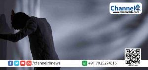 Read more about the article കൈഞരമ്പുകള്‍ മുറിച്ചശേഷം മാധ്യമങ്ങള്‍ക്ക് മുന്നിലേക്ക് ഓടി വന്നു; സുപ്രീം കോടതി വളപ്പില്‍  ആത്മഹത്യാ ശ്രമവുമായി മധ്യവയസ്‌ക്കൻ