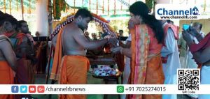 Read more about the article ഹിന്ദു ക്ഷേത്രങ്ങൾക്കുള്ളിൽ ഷർട്ട് ധരിക്കാനുള്ള വിലക്ക് പിൻവലിക്കുന്നതിന് കേരളാ സർക്കാർ ഒരുങ്ങുന്നു; സർക്കാർ തന്ത്രിമാരുടെ അഭിപ്രായം തേടി