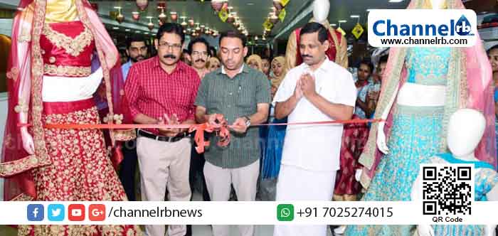 You are currently viewing റംസാൻ ഫുൾ മൂൺ ഫെസ്റ്റിന് ഇമ്മാനുവൽ സിൽക്സിൽ തുടക്കമായി