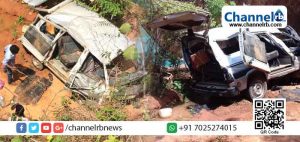 Read more about the article കാസർകോട് ബദിയടുക്കയിൽ ഓംനി വാൻ 20 അടിയുള്ള കുഴിയിലേക്ക് മറിഞ്ഞുണ്ടായ അപകടത്തിൽ മരിച്ചത് ഉമ്മയും മകനും; പരിക്കേറ്റ ഒരു കുട്ടിയുടെ നില അതീവഗുരുതരം