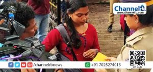 Read more about the article അക്രമരാഷ്ട്രീയത്തിന് അവധി നല്‍കണമെന്ന സന്ദേശവുമായി അധ്യാപകര്‍; അടച്ചിട്ടിരുന്ന യൂണിവേഴ്‌സിറ്റി കോളേജ് വീണ്ടും തുറന്നു