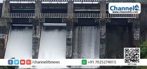 Read more about the article സംസ്ഥാനത്ത് കാലവര്‍ഷം കനക്കുന്നു; പെരുവണ്ണാമൂഴി ഡാമിന്‍റെ ഷട്ടര്‍ തുറന്നു, ചെറുവണ്ണൂരില്‍ വെള്ളക്കെട്ടില്‍ വീണ് ഒരാള്‍ മരിച്ചു, കണ്‍ട്രോള്‍ റൂം തുറന്നു