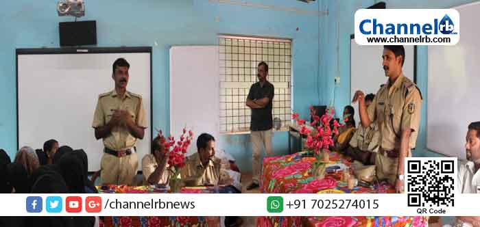 You are currently viewing മദ്യത്തിനും മയക്കുമരുന്നിനും എതിരെ പടനയിച്ച് കുട്ടികളോടൊപ്പം ജനമൈത്രി പോലീസ്