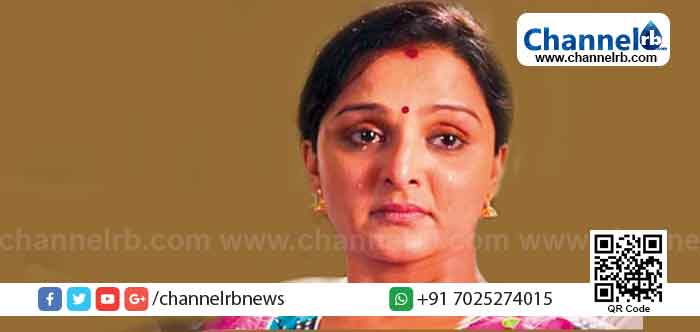 You are currently viewing വീട് നിര്‍മിച്ച് നല്‍കാമെന്ന വാഗ്ദാനം പാലിക്കാനായില്ല; സംഭവം വിവാദമായതോടെ നടി കെട്ടിവെക്കേണ്ടിവന്നത് 10 ലക്ഷം രൂപ; മഞ്ജു വാര്യര്‍ പിടിച്ച പുലിവാലിലെ സംഭവം ഇങ്ങനെ..!