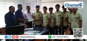 Read more about the article ജി. എച്ച്.എസ്.എസ് ചെർക്കള സെൻട്രല്‍ പ്ലസ് ടു വിദ്യാര്‍ത്ഥികള്‍ ദുരിതാശ്വാസ നിധിയിലേക്ക് സ്വരൂപിച്ച പണം ഡെപ്യൂട്ടി കളക്ടര്‍ക്ക് കൈമാറി