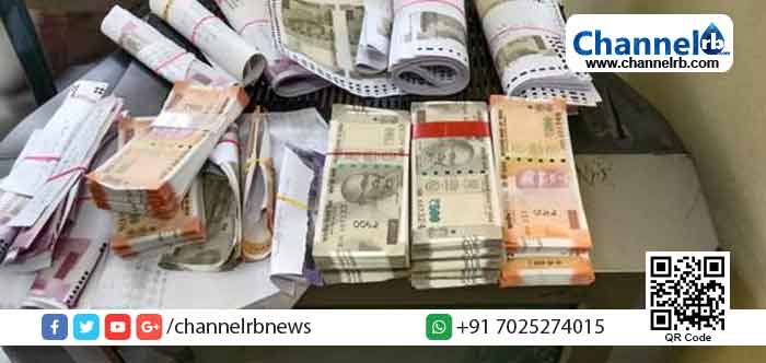 You are currently viewing നോട്ട് നിരോധനത്തിന് ശേഷവും വ്യാജകറന്‍സി പെരുകുന്നു; പുതിയ 500 രൂപയുടെ 121 % വ്യാജനോട്ടുകള്‍ കണ്ടെത്തിയെന്ന് ആര്‍.ബി.ഐ റിപ്പോര്‍ട്ട്