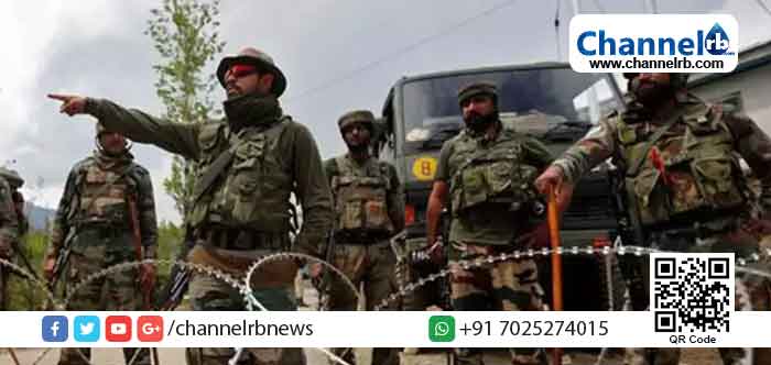 You are currently viewing കനത്ത സുരക്ഷയിൽ ജമ്മു കാശ്മീര്‍; അർദ്ധസൈനികർ ഒരു ലക്ഷത്തോളം; പ്രധാന രാഷ്ട്രീയ നേതാക്കളെല്ലാം കരുതൽ തടങ്കലിൽത്തന്നെ; താഴ്‍വരയിൽ ആശങ്ക