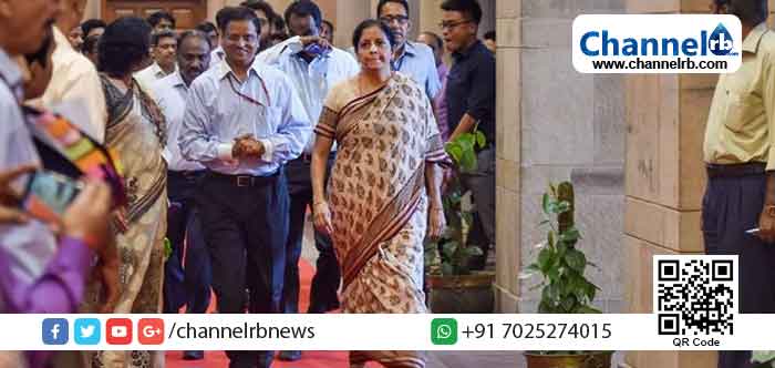 You are currently viewing ഇന്ത്യൻ സമ്പദ് വ്യവസ്ഥയെ കരകയറ്റാൻ പ്രഖ്യാപനങ്ങളുമായി കേന്ദ്രസർക്കാർ; ഫലം കാണുമോ വൈകിയ ഇടപെടൽ?