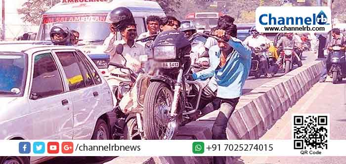 You are currently viewing ലംഘിച്ചാല്‍ പത്തിരട്ടി തുക പിഴ; സംസ്ഥാനത്ത് മോട്ടോര്‍ വാഹന ഭേദഗതി നിയമം നാളെ മുതല്‍ പ്രാബല്യത്തില്‍