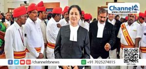 Read more about the article വിവാദമായ ജഡ്‍ജിമാരുടെ സ്ഥലം മാറ്റങ്ങളെ സുപ്രീംകോടതി ന്യായീകരിക്കുന്നു