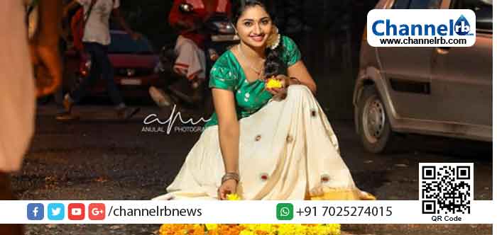 You are currently viewing സോഷ്യൽ മീഡിയയുടെ കയ്യടി നേടി റോഡിലെ പ്രതിഷേധ ‘പൂകുളം , ഇത് ഫോട്ടോഗ്രാഫറായ യുവാവിന്‍റെ വേറിട്ട പ്രതിഷേധം