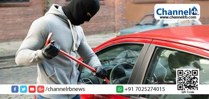 You are currently viewing കാറിന്‍റെ ചില്ലുകള്‍ തകര്‍ത്ത് അജ്ഞാത സംഘം ഡല്‍ഹിയില്‍ ജഡ്ജിയെ കൊള്ളയടിച്ചു; പിന്നില്‍ കുപ്രസിദ്ധ കൊള്ളസംഘമായ ‘തക് തക്’ എന്ന് സംശയം