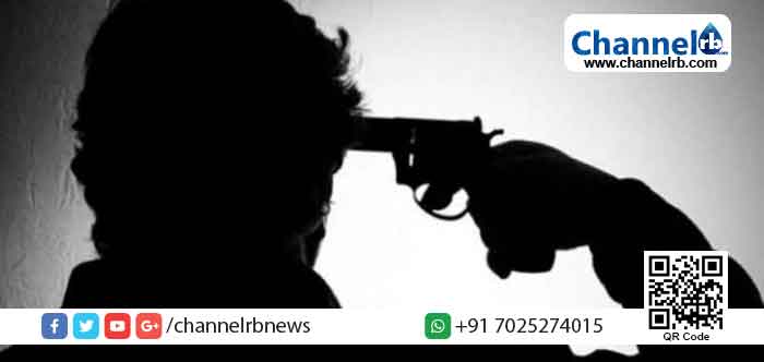 You are currently viewing വി​വാ​ഹാ​ഭ്യ​ര്‍​ത്ഥന നി​ര​സിച്ചു: വിധവയായ യു​വ​തി​യു​ടെ ക​ണ്‍​മു​ന്നി​ല്‍ യു​വാ​വ് ആത്മഹത്യ ചെയ്‌തു