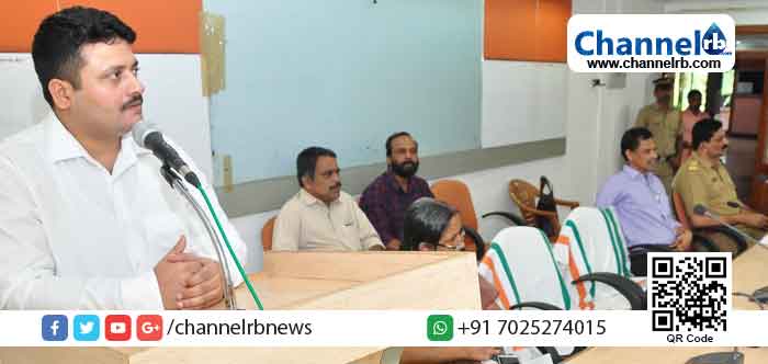 You are currently viewing മഞ്ചേശ്വരം ഉപതെരഞ്ഞെടുപ്പ്: എക്‌സ്‌പെന്‍ഡീച്ചര്‍  ഒബ്‌സര്‍വര്‍  ചുമതലയേറ്റു