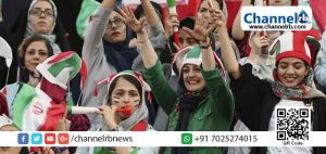 Read more about the article വനിതാ വിമോചനത്തിന്‍റെ പുതിയ ചരിത്രം; നാല് പതിറ്റാണ്ടിന് ശേഷം ഇറാനിലെ വനിതകള്‍ പുരുഷ ഫുട്‌ബാള്‍ മത്സരങ്ങള്‍ കാണാന്‍ ഗാലറിയില്‍
